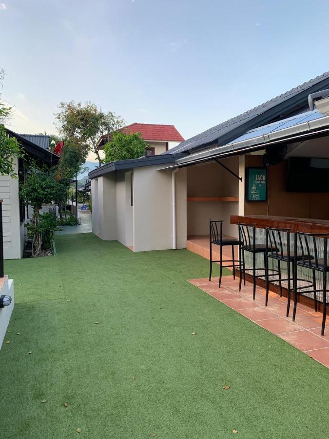 לאמאי ביץ' Aussieland Bungalows מראה חיצוני תמונה